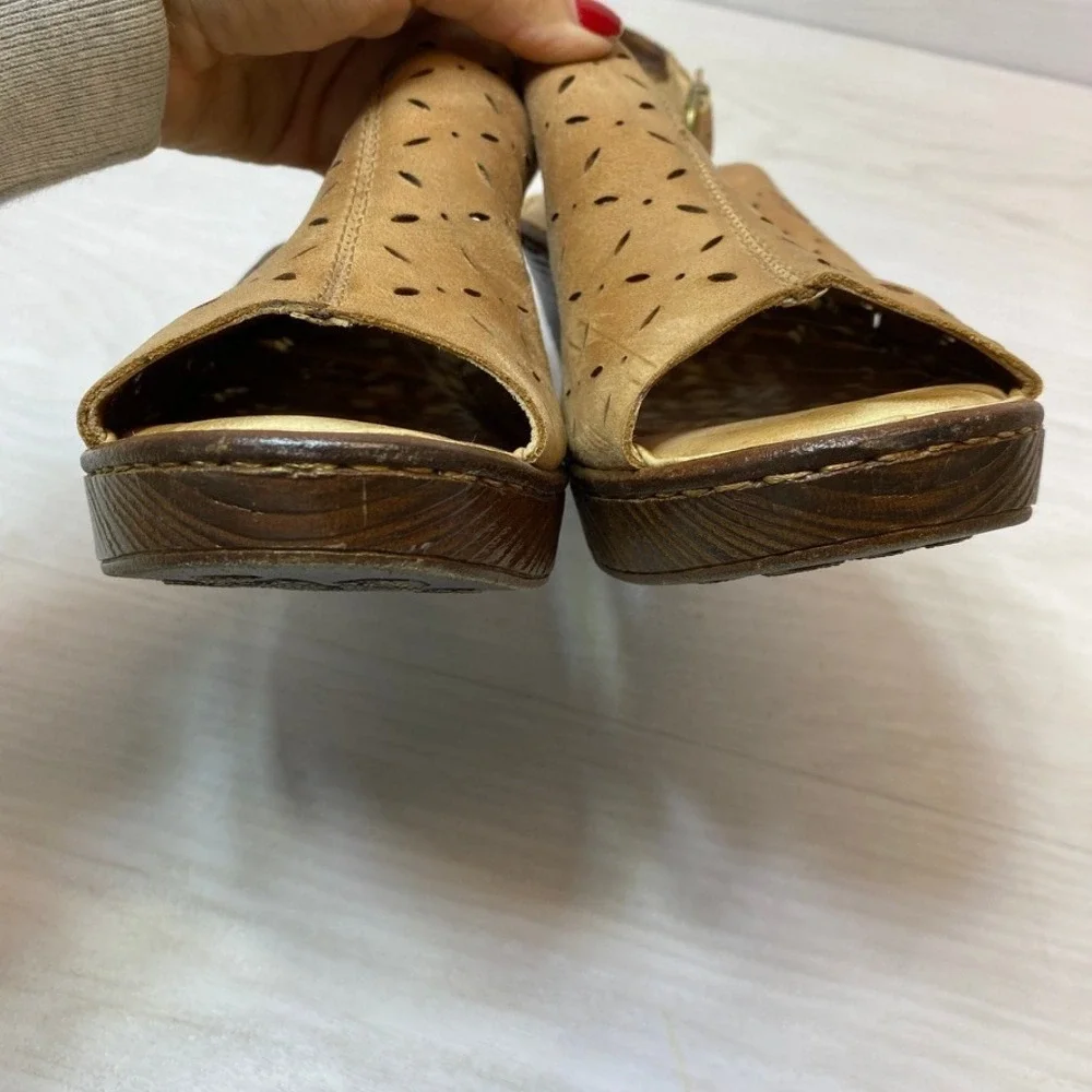 Born Womens 9 Wedge Sandals Clog Slingback Tan Leather Laser Cut Perforated Boho
